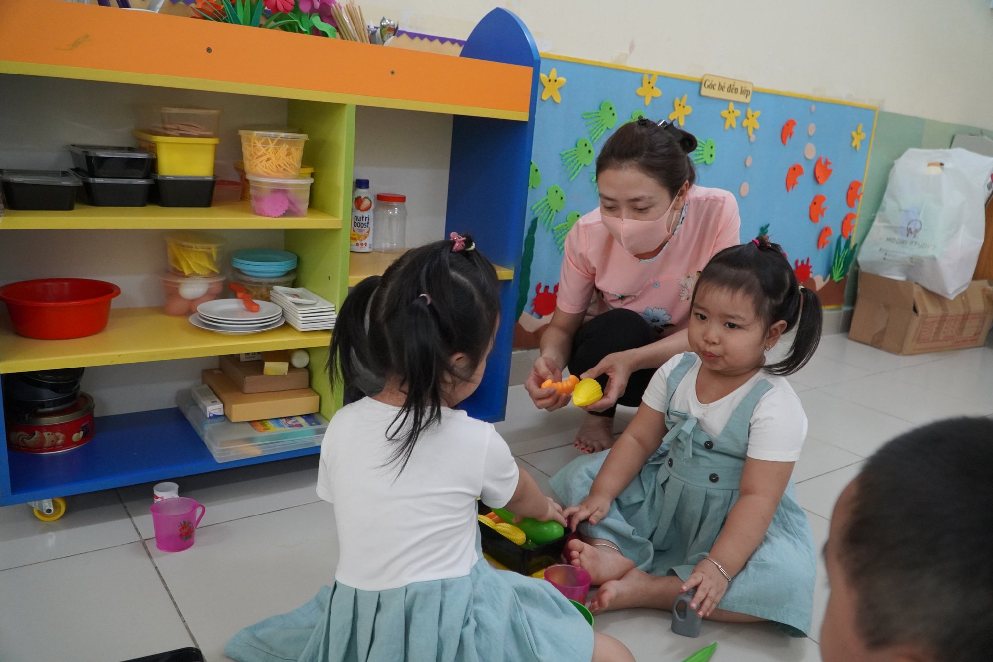 TP HCM thông báo khẩn về việc thống kê trẻ có nhu cầu tiêm vắc-xin COVID-19