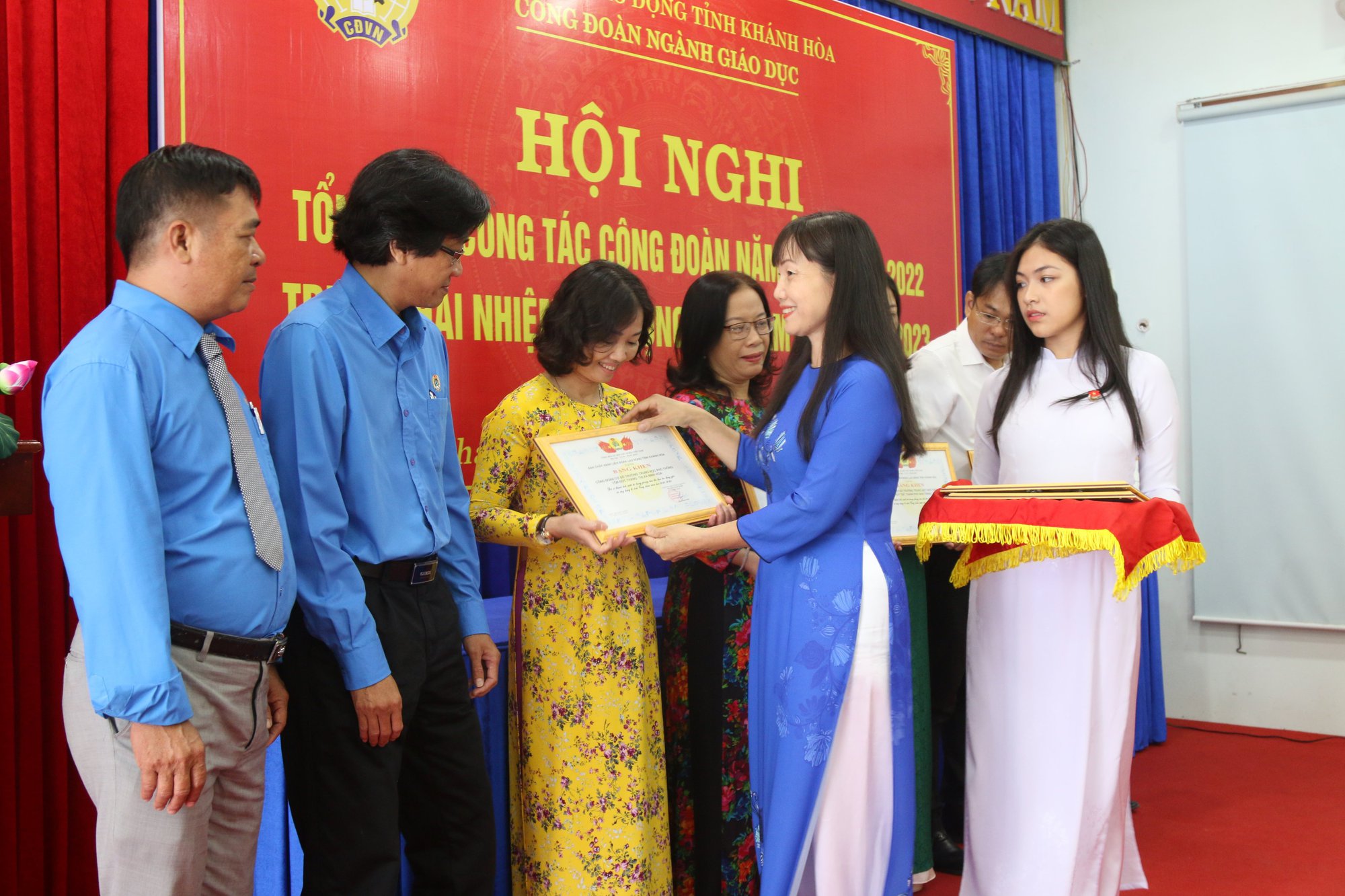 Công đoàn Giáo dục Khánh Hòa tổng kết hoạt động năm học 2021-2022
