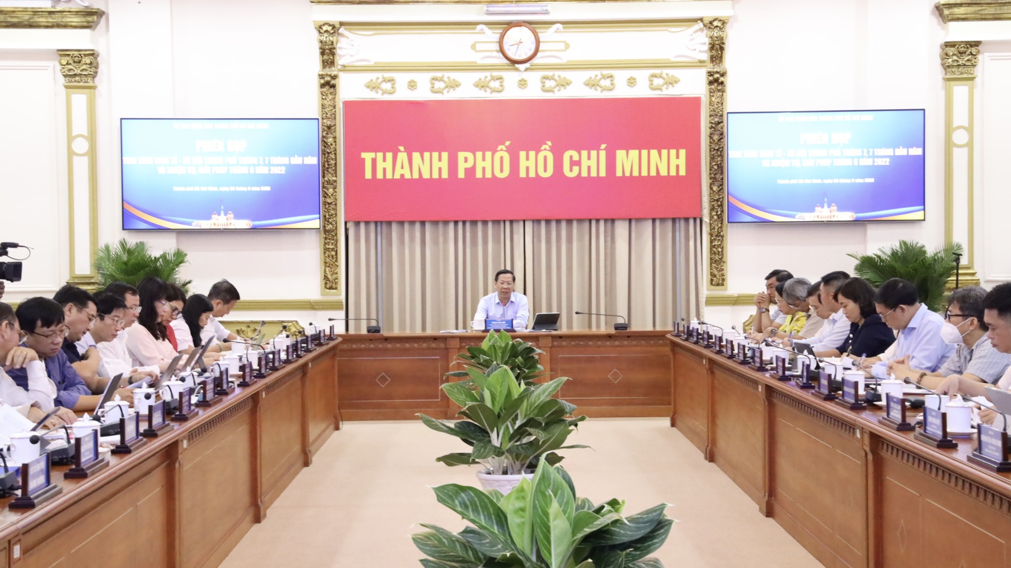 Quy hoạch lạc hậu, quy trình nội bộ còn "lòng vòng"