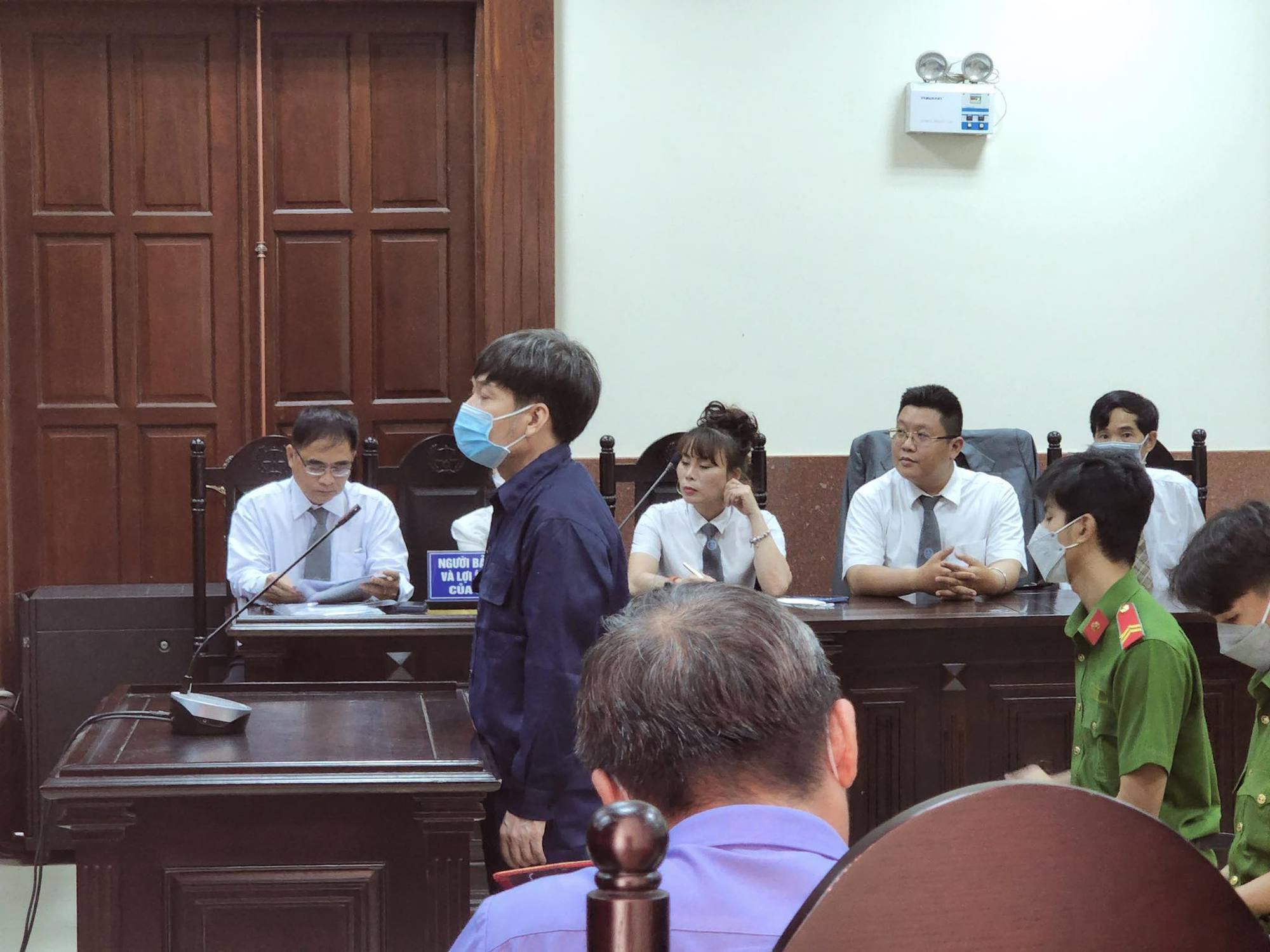 Cựu phóng viên Nguyễn Hoài Nam được giảm án