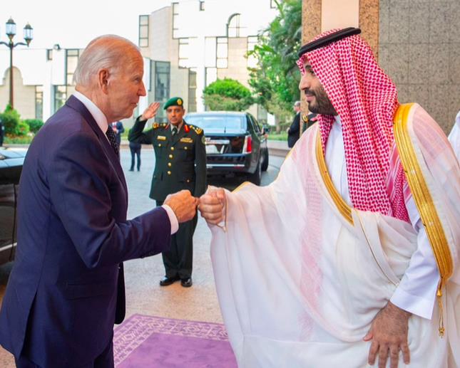 OPEC+ tăng sản lượng "vô nghĩa", "xúc phạm" nỗ lực của Mỹ?
