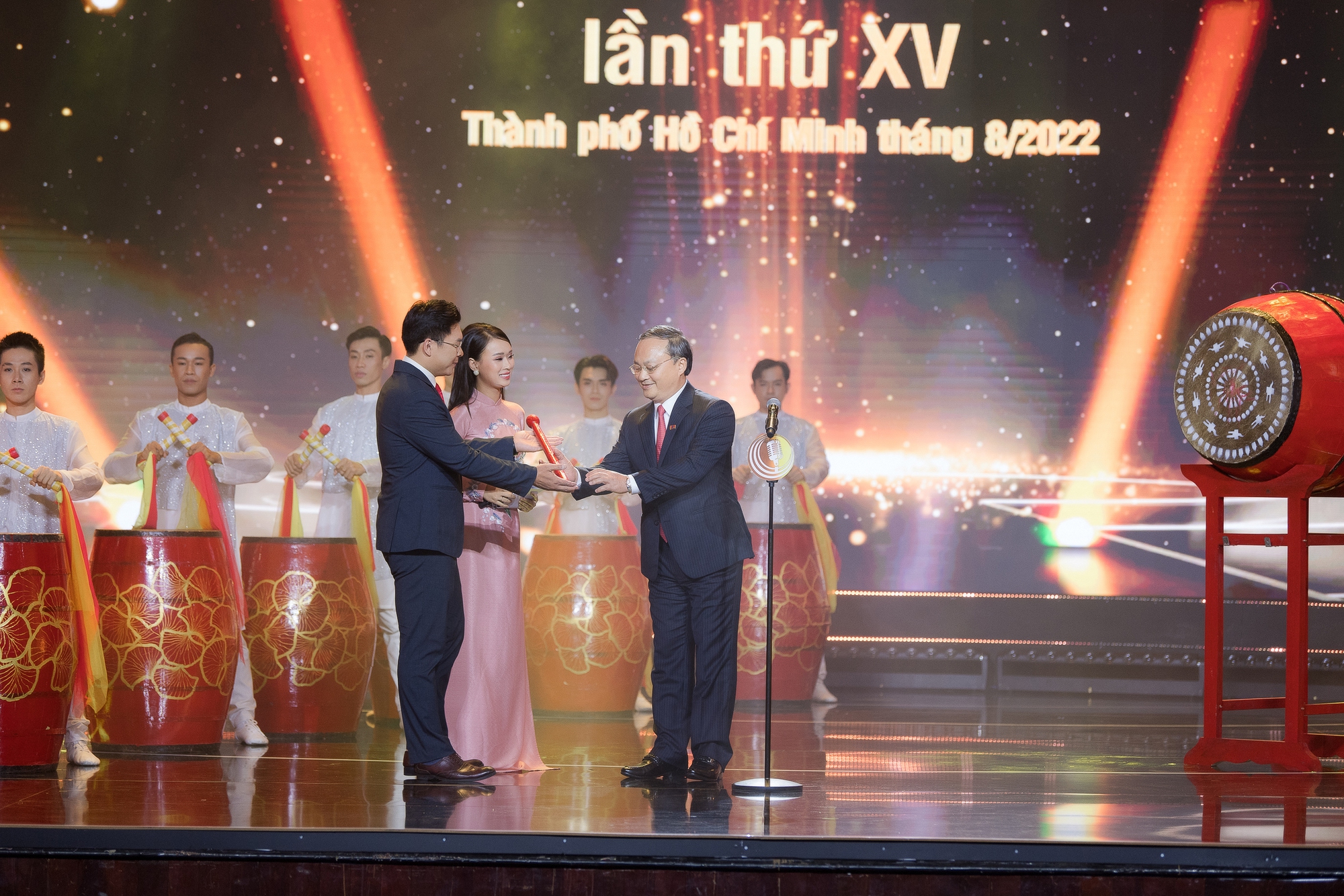 X&uacute;c động lễ khai mạc Li&ecirc;n hoan Ph&aacute;t thanh to&agrave;n quốc lần thứ XV-2022 - Ảnh 8.