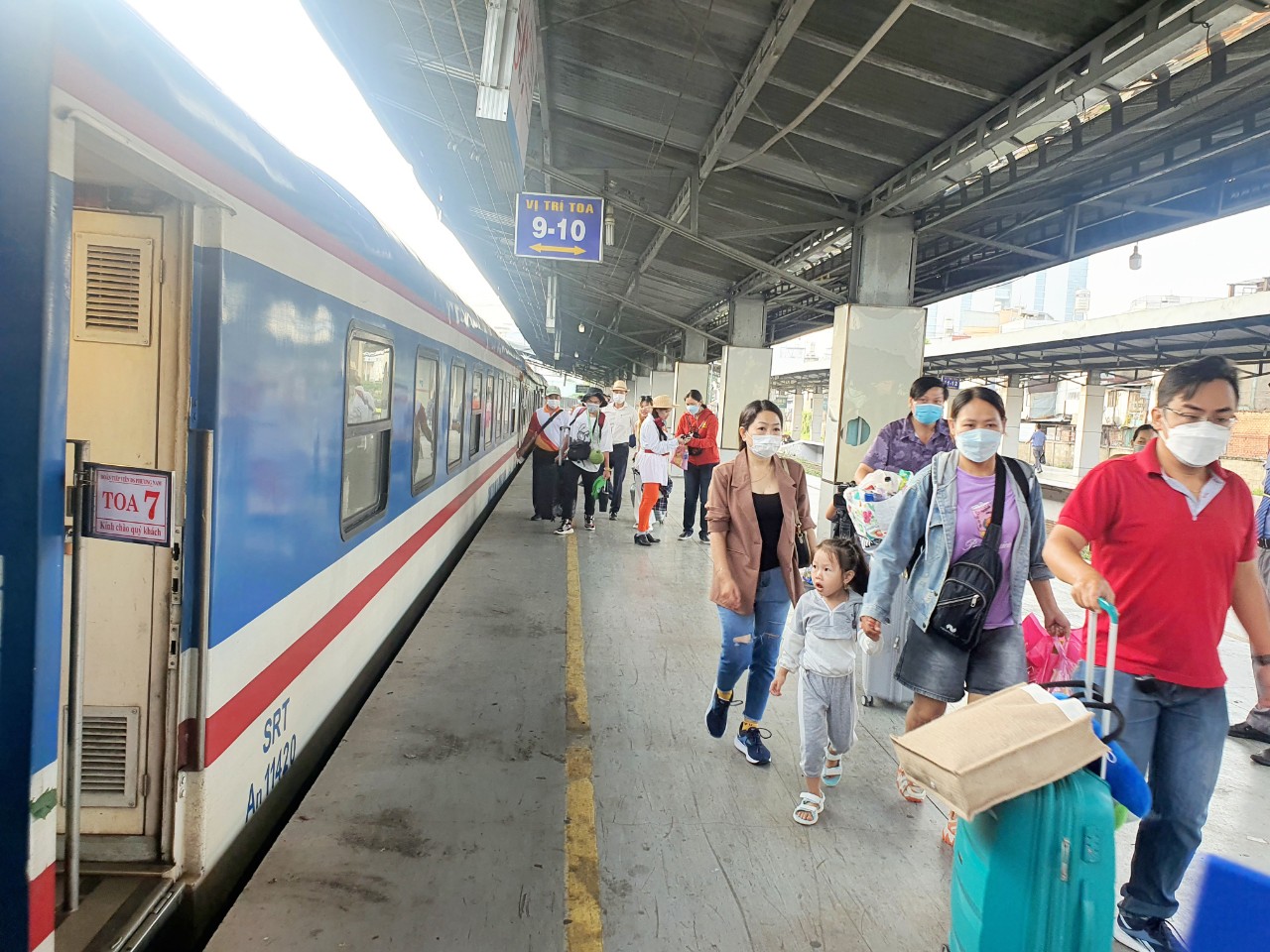 Chết m&ecirc; tour du lịch bằng t&agrave;u hỏa đầu ti&ecirc;n giữa TP HCM - Đồng Nai - Ảnh 3.