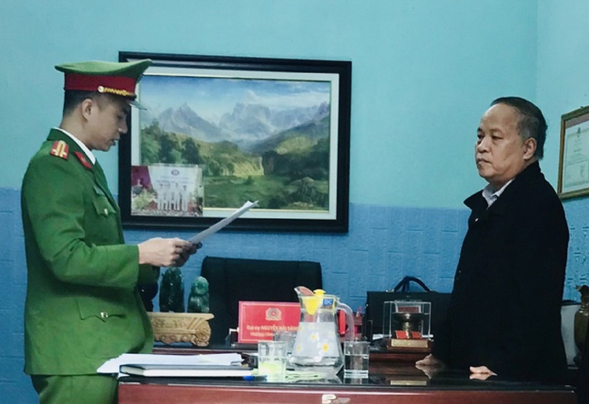 Nguyên Chủ tịch UBND huyện ở Thanh Hóa bị đình chỉ sinh hoạt Đảng