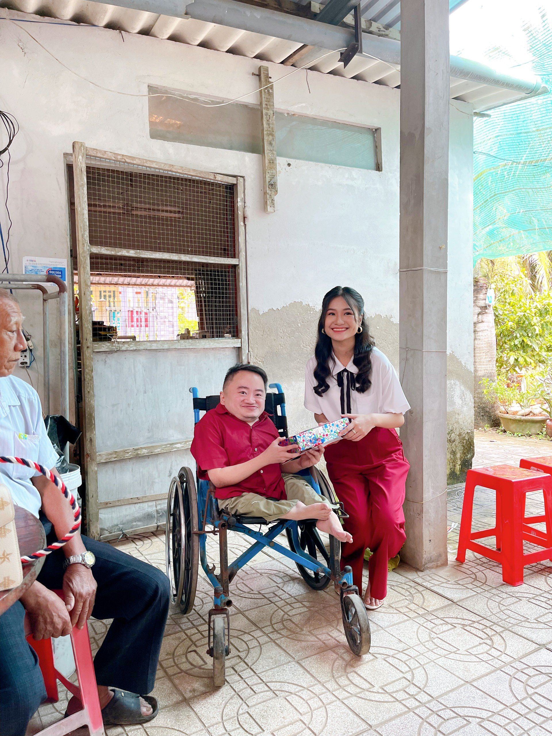 Hoa hậu M&ocirc;i trường Việt Nam Nguyễn Thanh H&agrave; với h&agrave;nh tr&igrave;nh nh&acirc;n &aacute;i - Ảnh 5.
