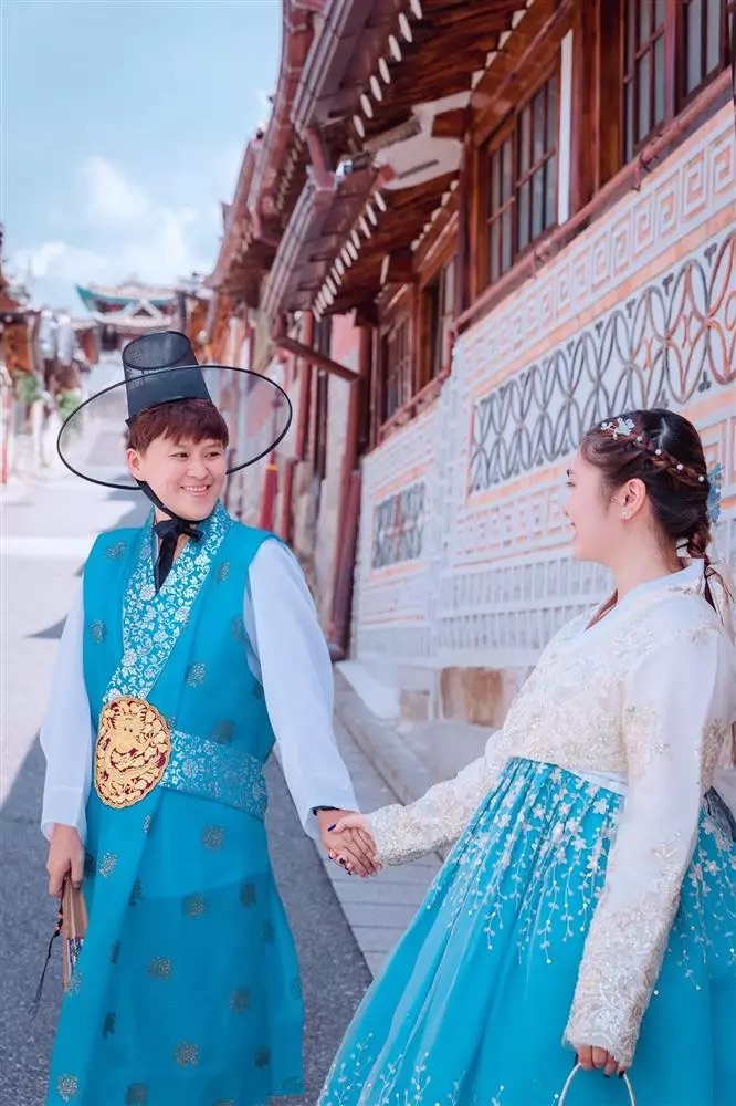Ca sĩ nh&iacute; Nguyễn Thiện Nh&acirc;n đổi t&ecirc;n tr&ecirc;n mạng x&atilde; hội, lấy họ Tr&aacute;c - Ảnh 4.