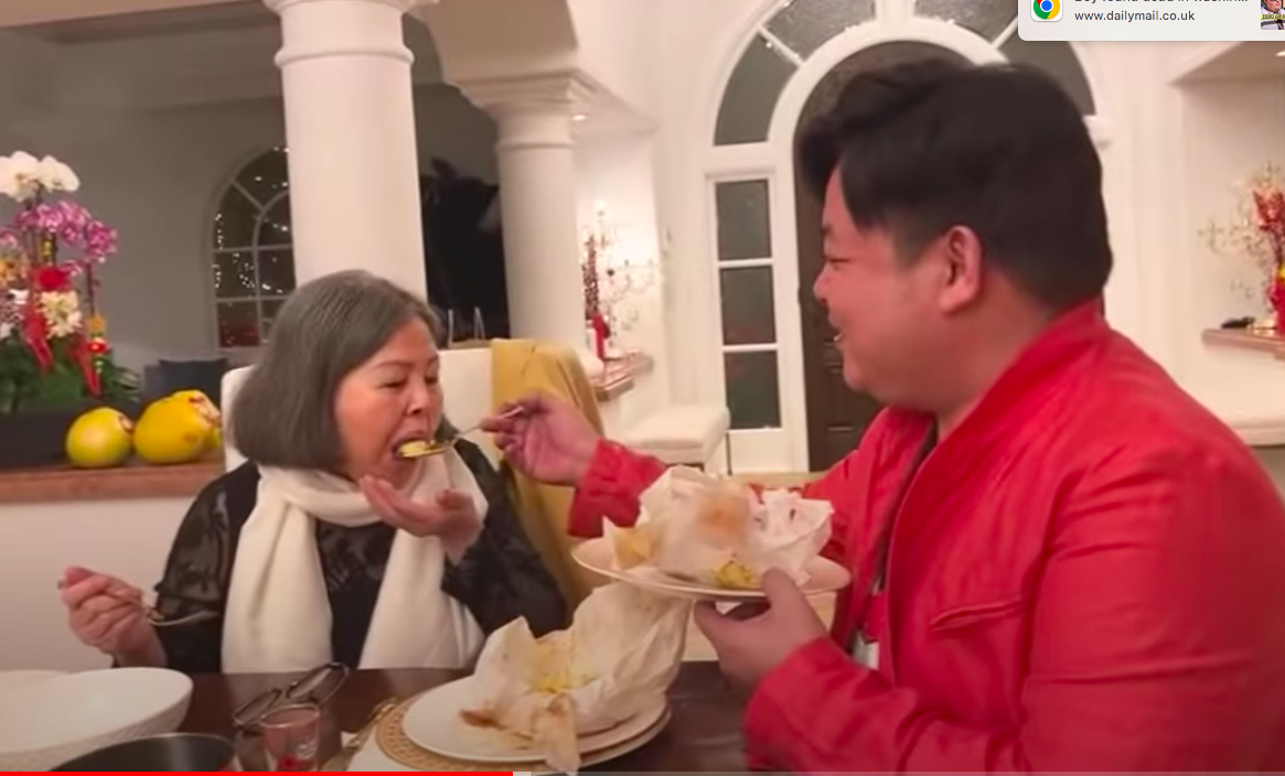 Ca sĩ Quang L&ecirc; h&eacute; lộ về mẹ nh&acirc;n lễ Vu Lan - Ảnh 2.