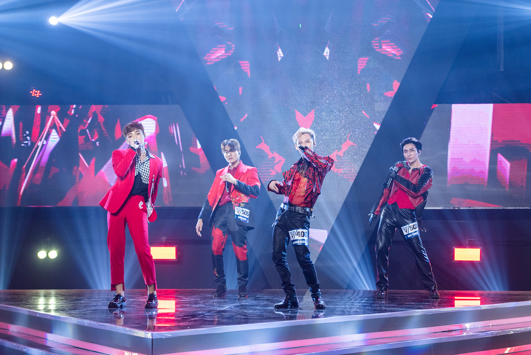 Vote For Five gây sốc khi loại 10 người chỉ sau 1 tập