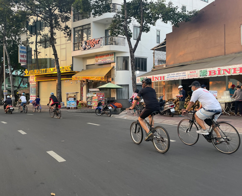 Cần có làn đường ưu tiên cho xe đạp?
