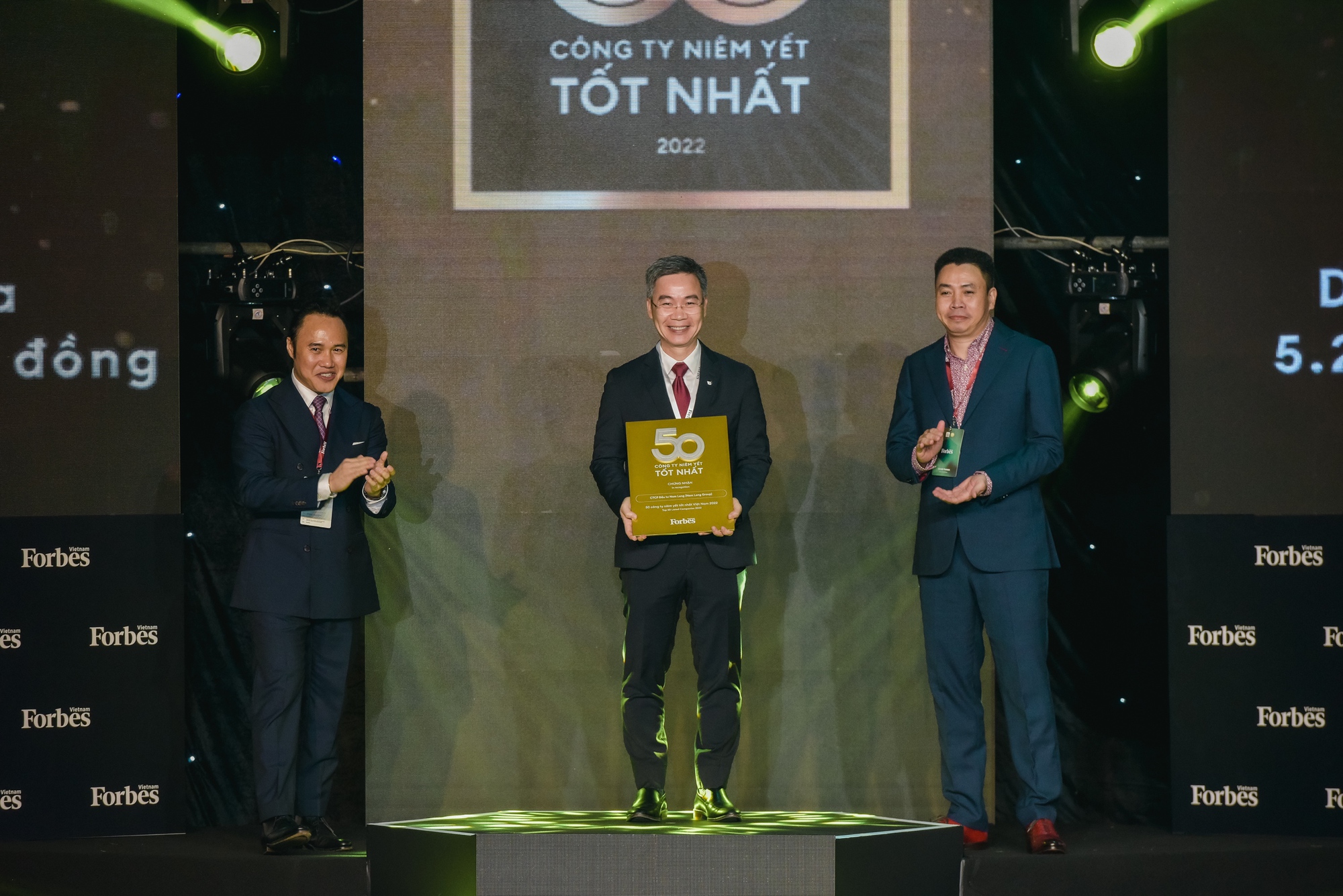 Nam Long (Hose: NLG) Giữ vững Phong Độ) tại bảng xếp hạng 50 công ty niêm yết tốt nhất Việt Nam năm 2022. - Ảnh 1. Nam Long (Hose: NLG) Giữ vững Phong Độ) tại bảng xếp hạng 50 công ty niêm yết tốt nhất Việt Nam năm 2022. - Ảnh 1.