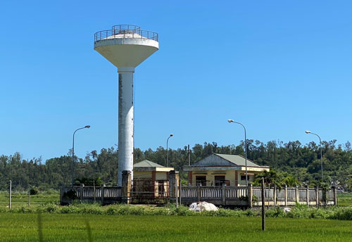 H&agrave;ng trăm c&ocirc;ng tr&igrave;nh nước sạch bỏ hoang - Ảnh 1.