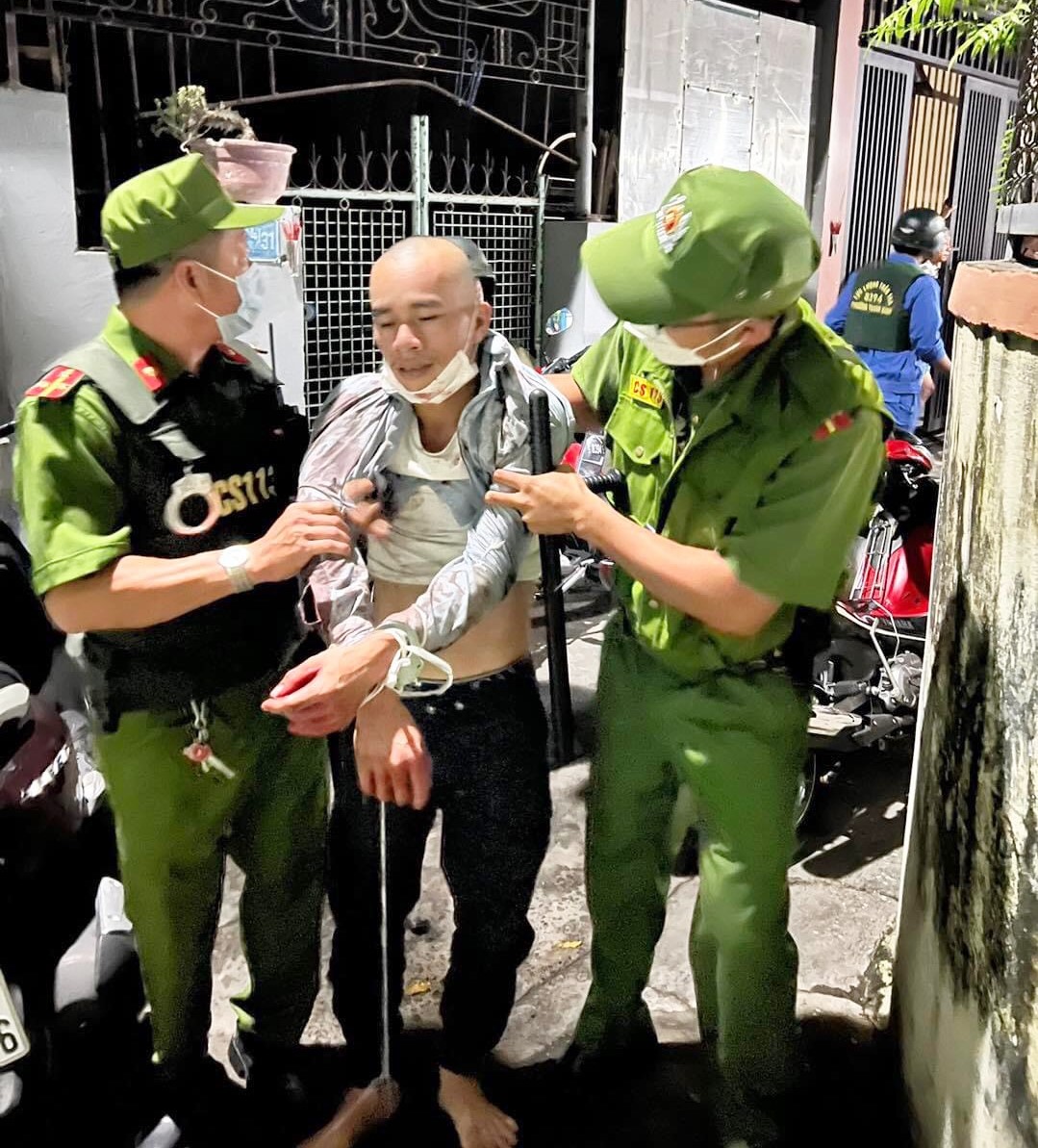 Chồng đâm vợ lẫn mẹ vợ nguy kịch: Lời khai ban đầu của nghi phạm