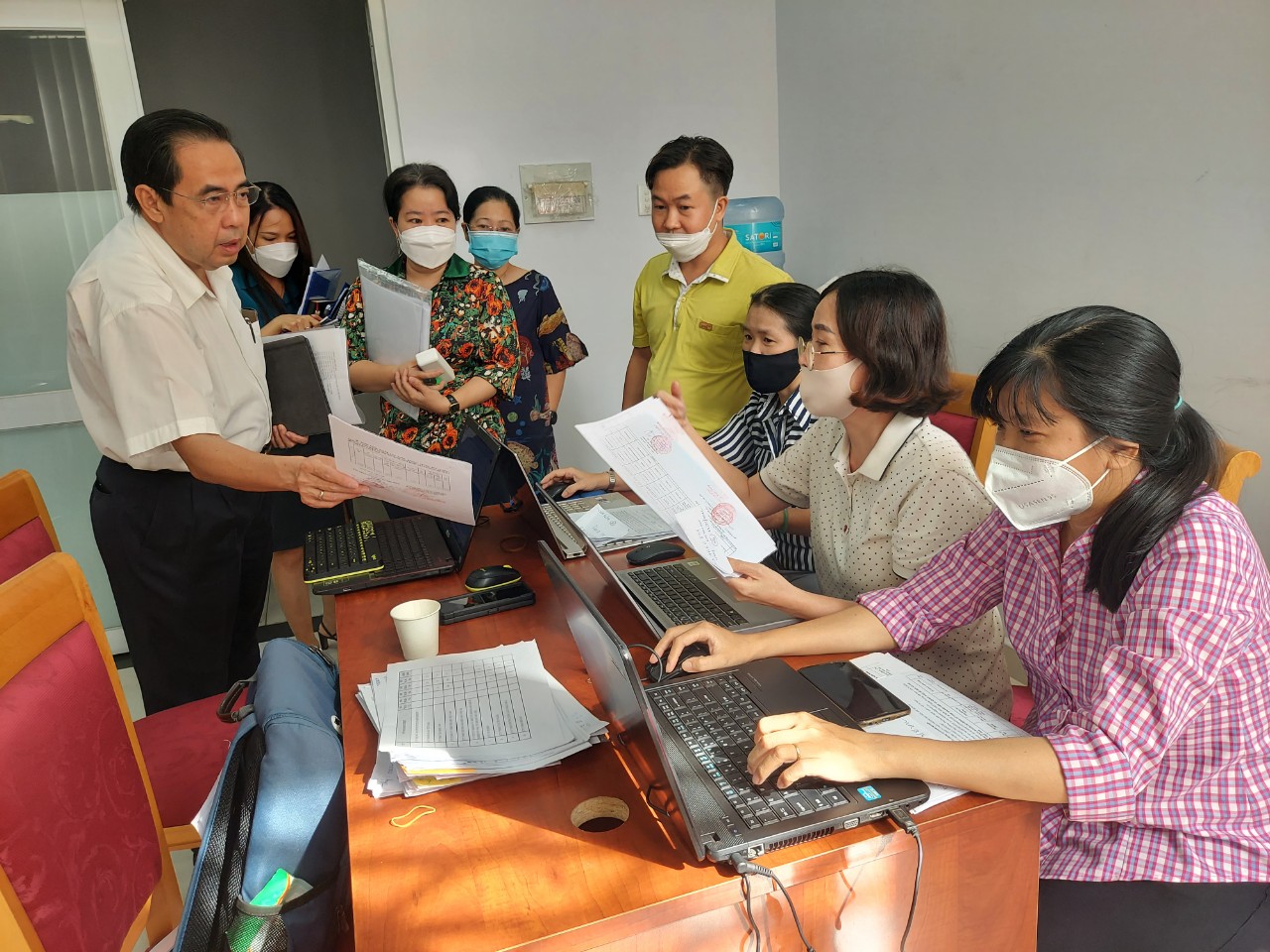 TP HCM: Huy động tình nguyện viên đẩy nhanh tiến độ chi hỗ trợ tiền thuê nhà