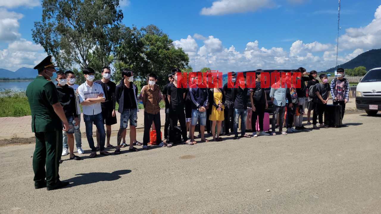 NÓNG: Thêm hàng chục người được giải cứu từ casino ở Campuchia - Ảnh 2.