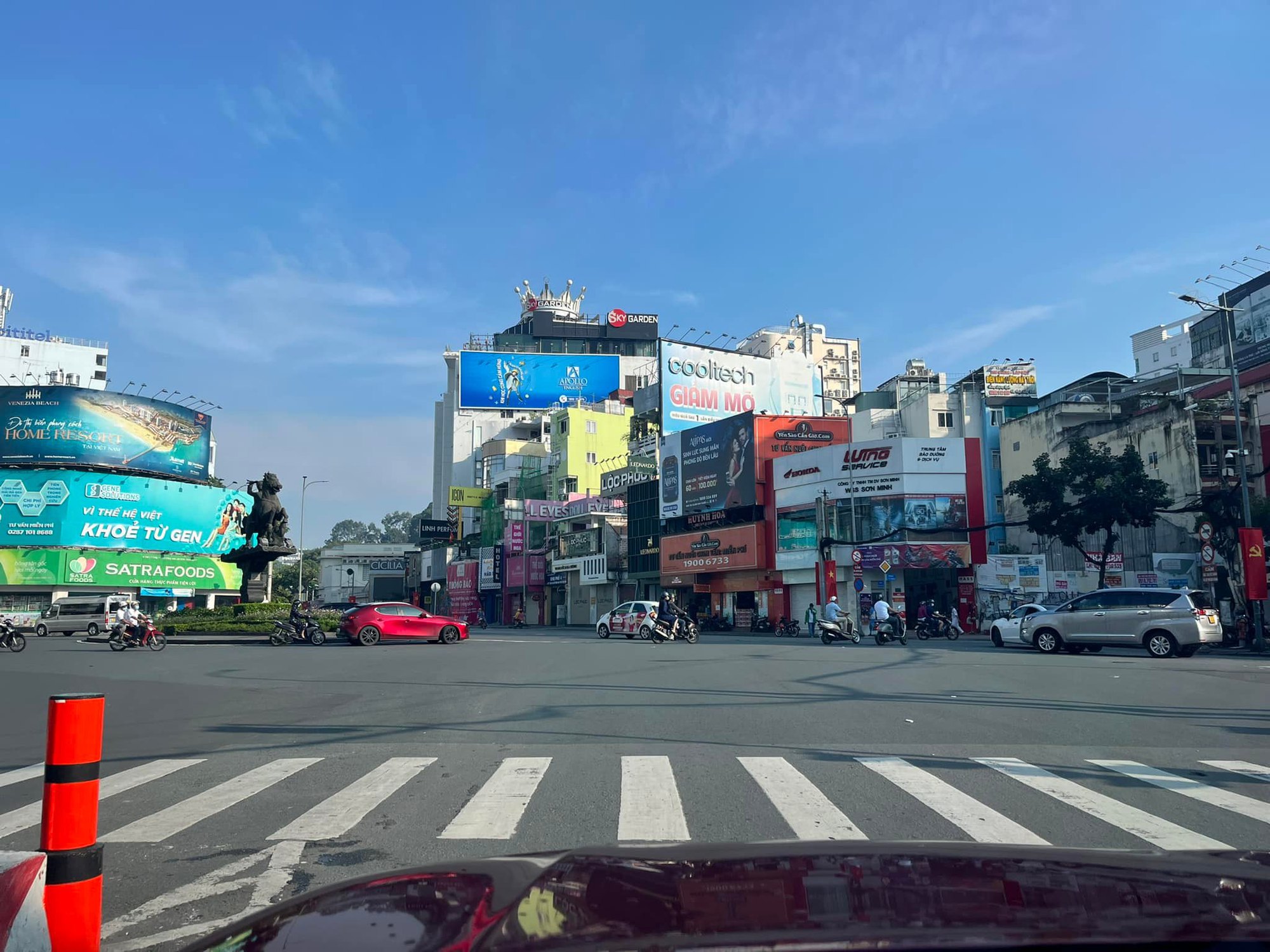 Ng&agrave;y đầu kỳ nghỉ lễ 2-9, đường phố th&ocirc;ng tho&aacute;ng - Ảnh 3.