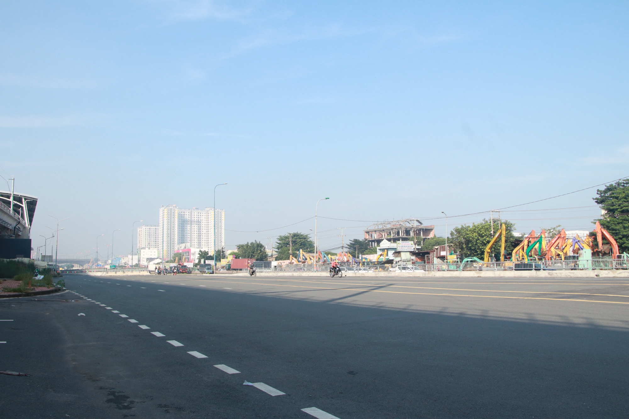 Ngày đầu kỳ nghỉ lễ 2-9, đường phố thông thoáng