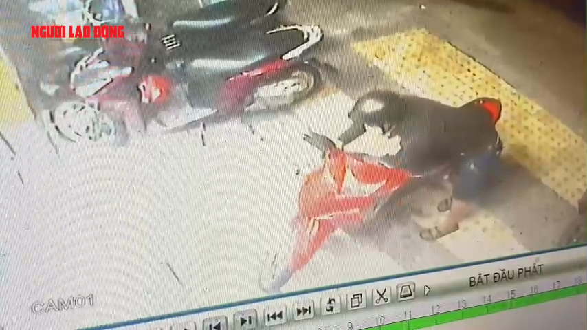 Một cửa hàng tiện lợi ở quận Bình Thạnh liên tục bị trộm xe máy