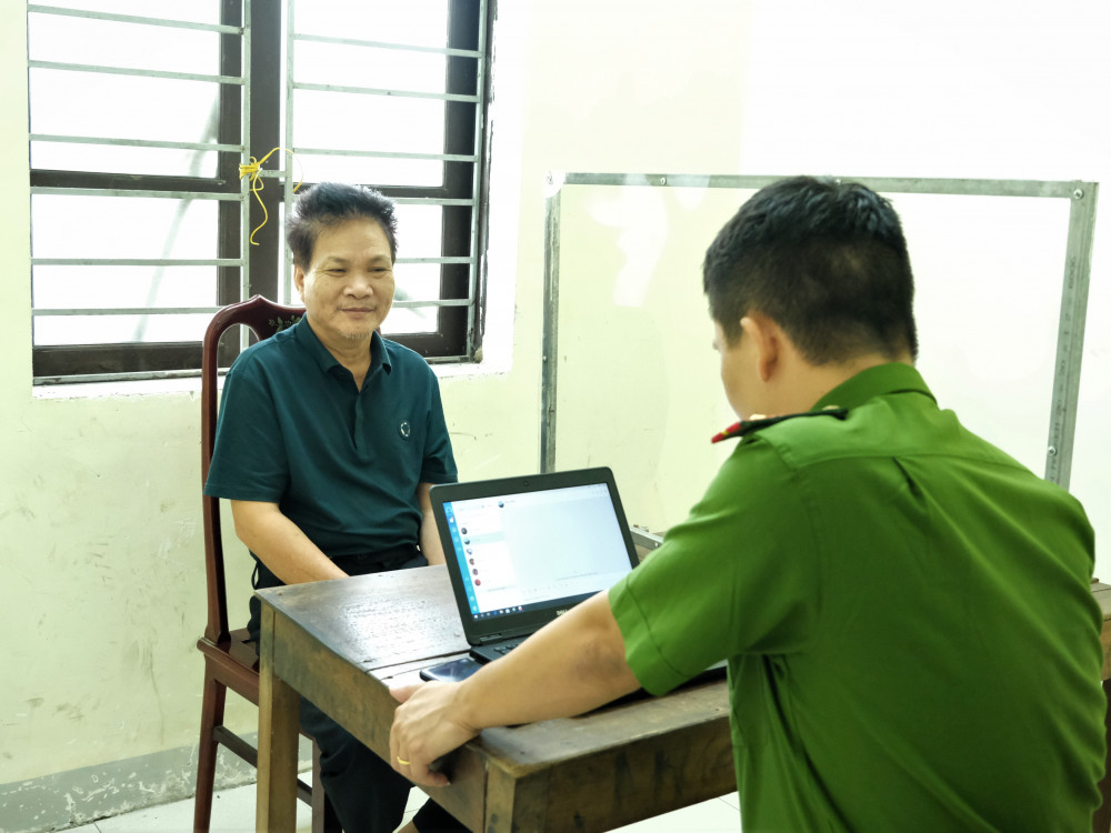 N&oacute;i chuyện với nhau bằng s&uacute;ng, 2 gi&aacute;m đốc doanh nghiệp bị bắt - Ảnh 4.