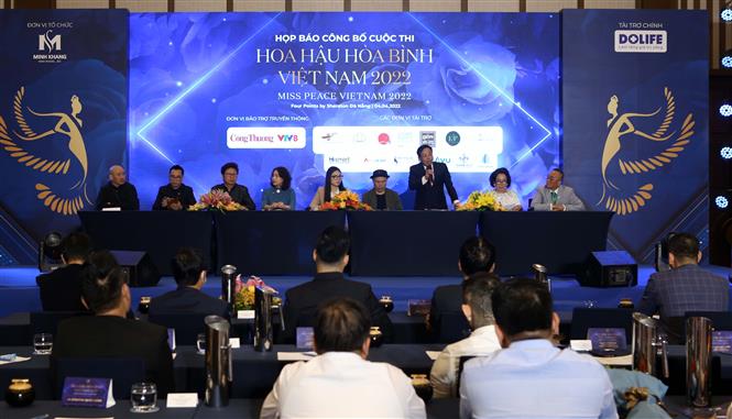 Vừa bị phạt tiền, Miss Peace Vietnam phải bỏ t&ecirc;n gọi Hoa hậu H&ograve;a b&igrave;nh Việt Nam - Ảnh 3.