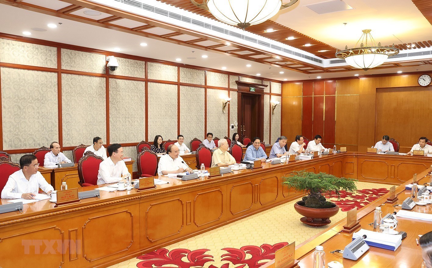 Tổng Bí thư Nguyễn Phú Trọng chủ trì cuộc họp Bộ Chính trị, Ban Bí thư
