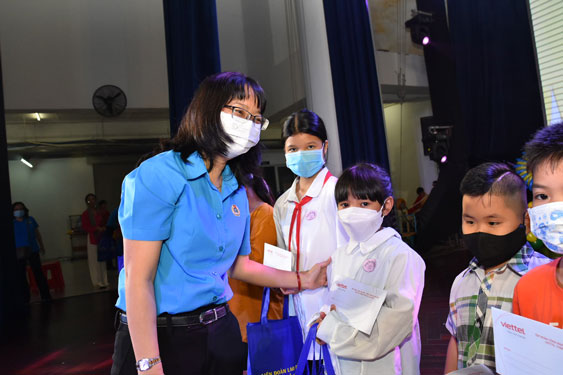 Trung thu trọn vẹn, &yacute; nghĩa - Ảnh 1.