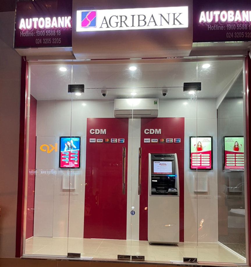 Agribank Cần Thơ II đưa v&agrave;o hoạt động m&aacute;y gửi, r&uacute;t tiền tự động - Ảnh 1.