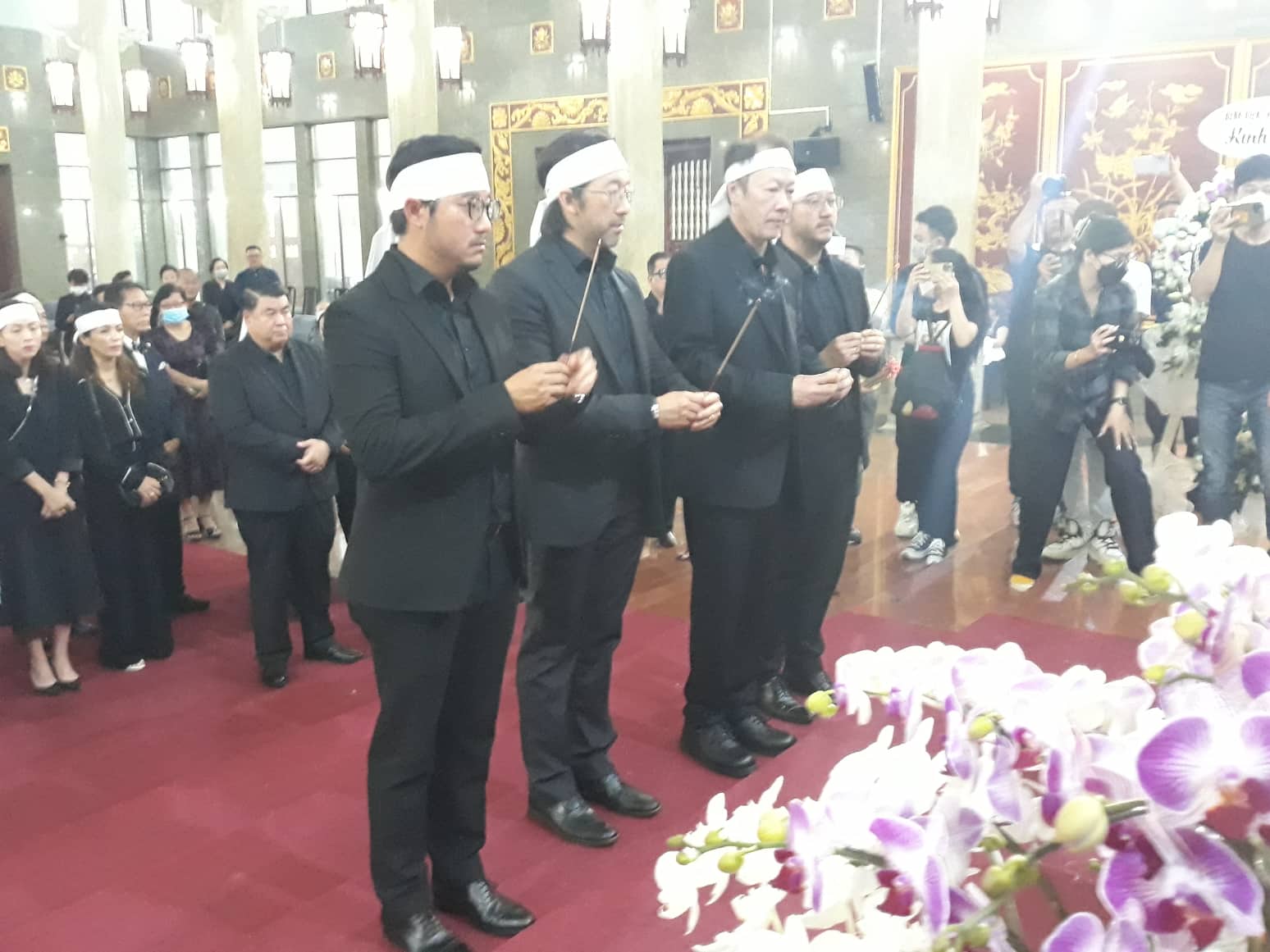 Tiễn đưa minh tinh Thẩm Thúy Hằng - Ảnh 5.