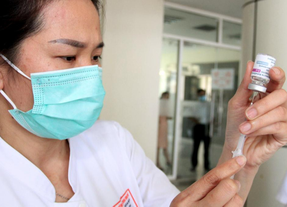 Số ca mắc tăng, Việt Nam nhận thêm 1,5 triệu liều vắc-xin Covid-19