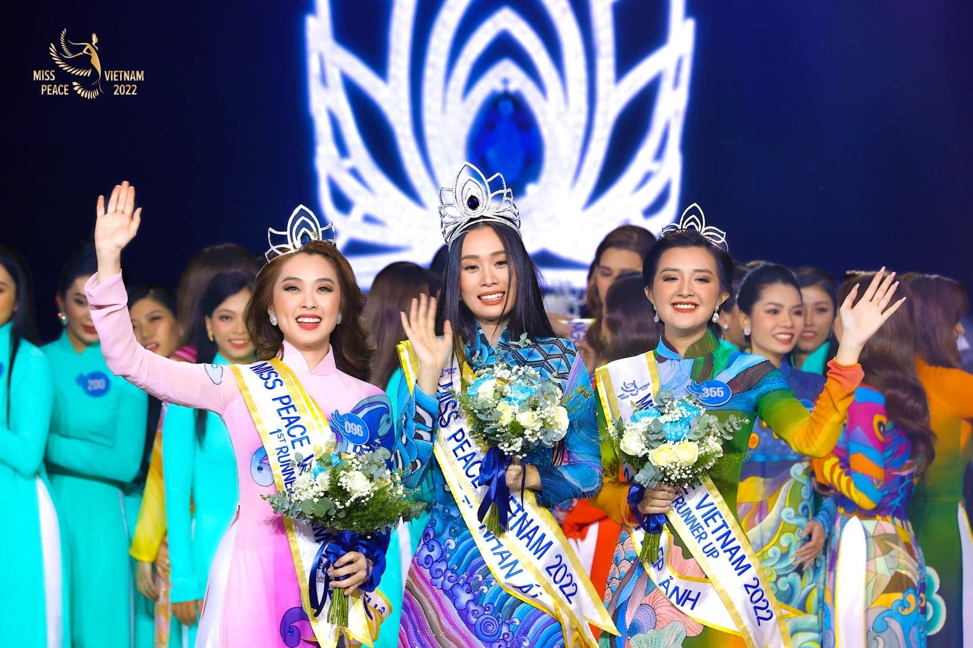Trần Thị Ban Mai đăng quang Miss Peace Vietnam 2022