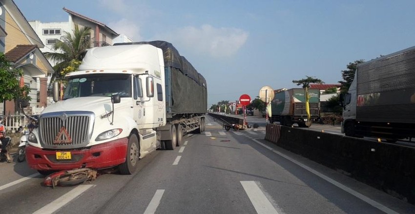 Quảng Bình: 2 vụ tai nạn giao thông trong một buổi sáng, 2 người tử vong