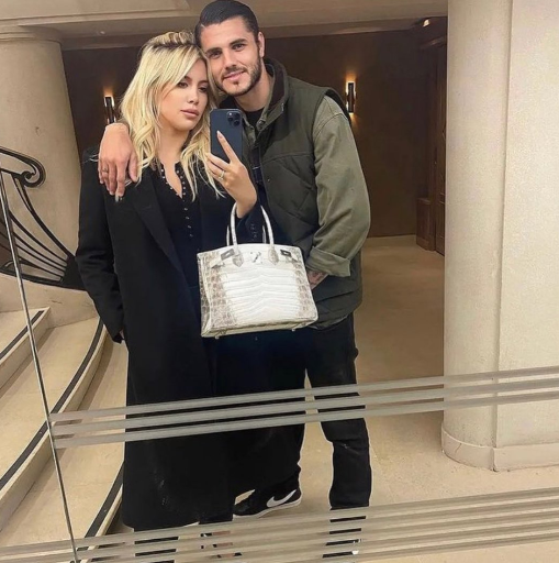 C&ocirc; vợ quyến rũ của Icardi ra 6 y&ecirc;u s&aacute;ch g&acirc;y kh&oacute; dễ cho CLB Galatasaray - Ảnh 4.
