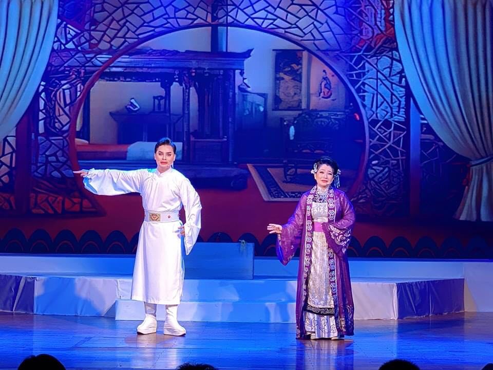 Chu&ocirc;ng v&agrave;ng vọng cổ Nhật Nguy&ecirc;n, Phương Cẩm Ngọc tạo dấu ấn mới tại Cuộc thi Trần Hữu Trang 2022 - Ảnh 3.