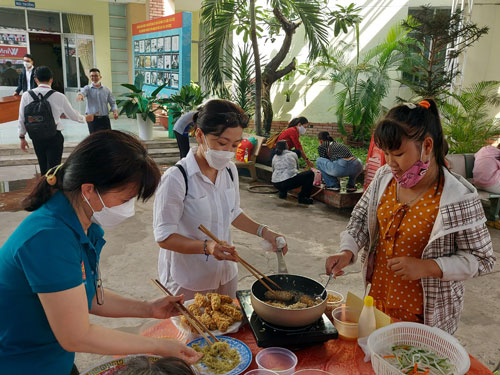 Tận tình chăm lo công nhân ở trọ