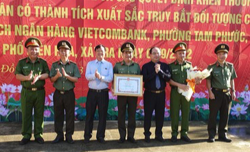 Đồng Nai khen thưởng công an phá vụ cướp ngân hàng