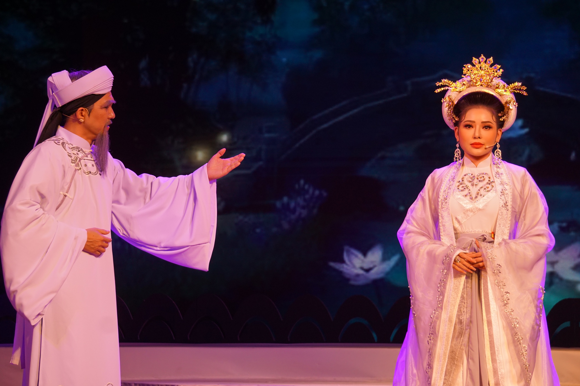 Minh Trường h&oacute;a th&acirc;n Nguyễn Tr&atilde;i, Cao Th&uacute;y Vy g&acirc;y bất ngờ với vai đ&agrave;o mụ - Ảnh 2.