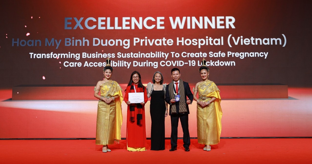 Bệnh viện Ho&agrave;n Mỹ Tư nh&acirc;n B&igrave;nh Dương nhận giải thưởng quốc tế HMA-2022 - Ảnh 1.