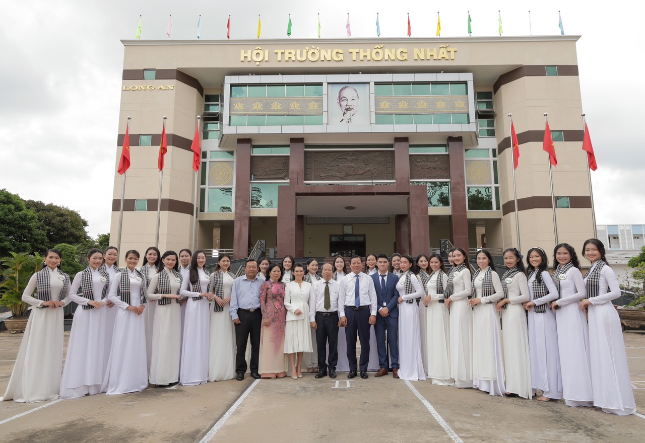 Lộ diện tốp 25 th&iacute; sinh v&agrave;o chung kết Hoa kh&ocirc;i S&ocirc;ng V&agrave;m 2022 - Ảnh 5.