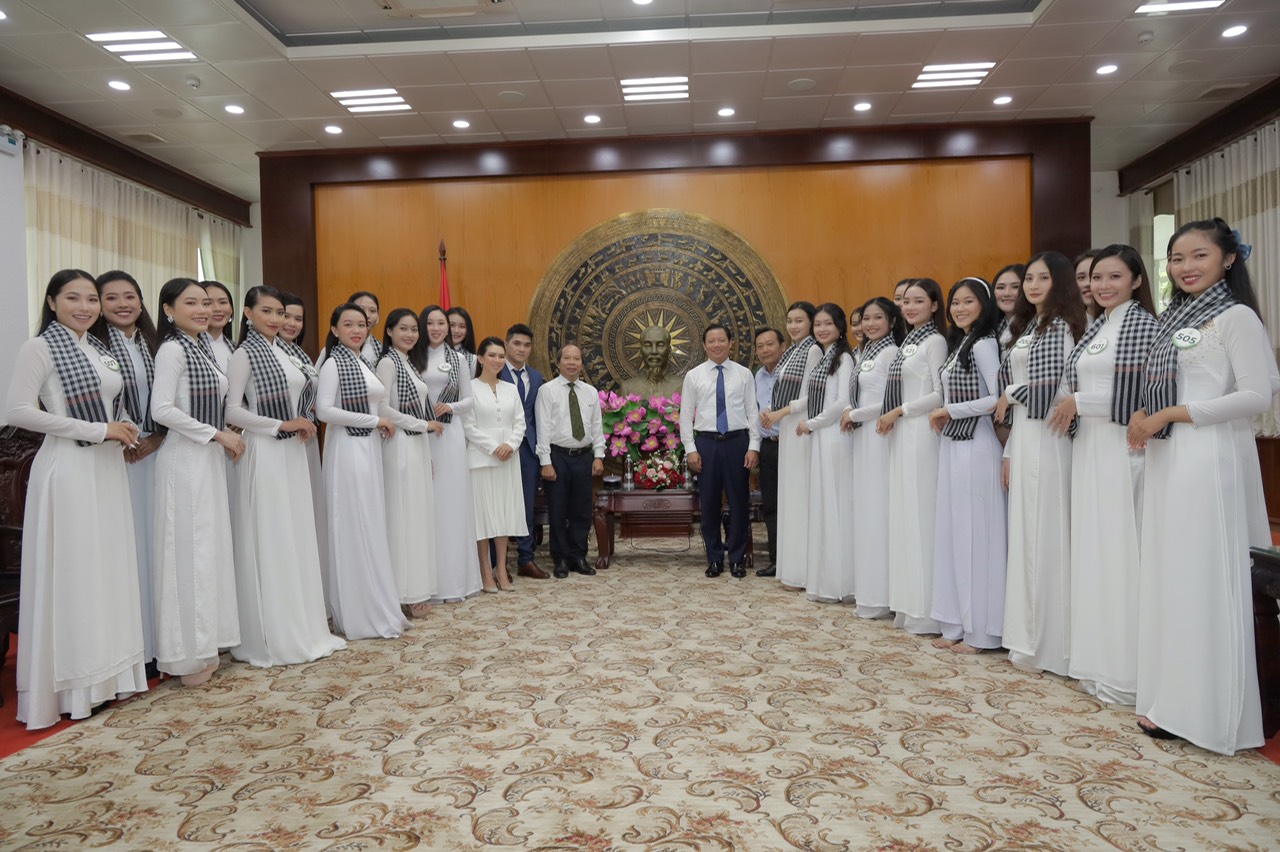 Lộ diện tốp 25 th&iacute; sinh v&agrave;o chung kết Hoa kh&ocirc;i S&ocirc;ng V&agrave;m 2022 - Ảnh 6.