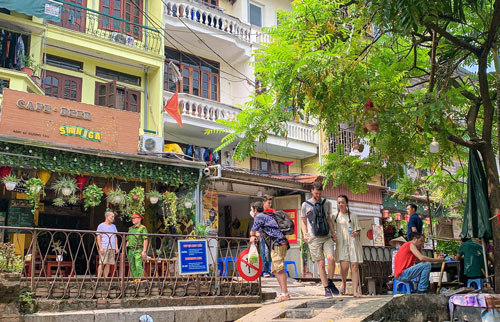 "Xóa sổ" các xóm cà phê đường tàu