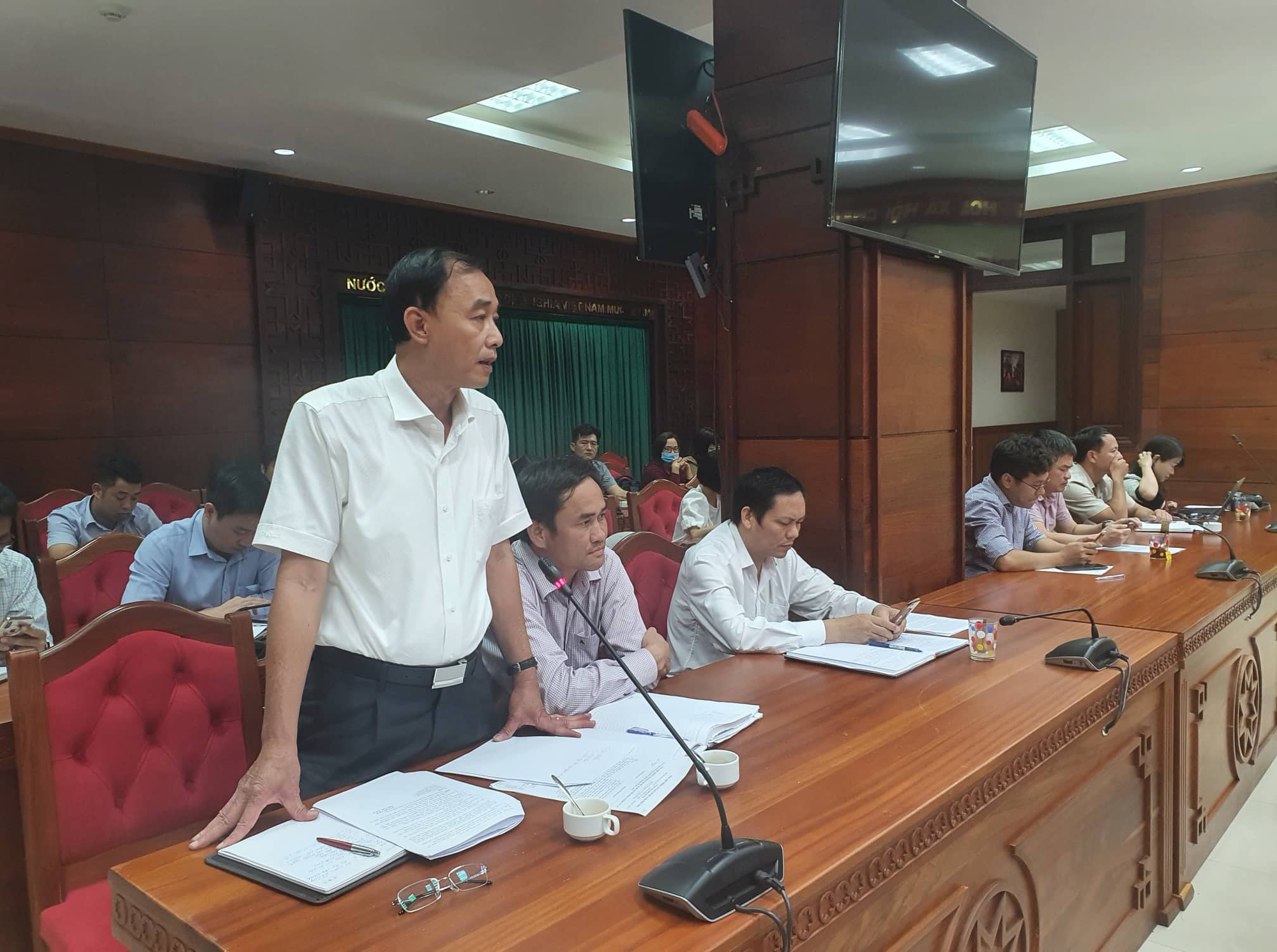 Ra tối hậu thư th&ocirc;ng xe đường ng&agrave;n tỉ tại Đắk Lắk - Ảnh 1.