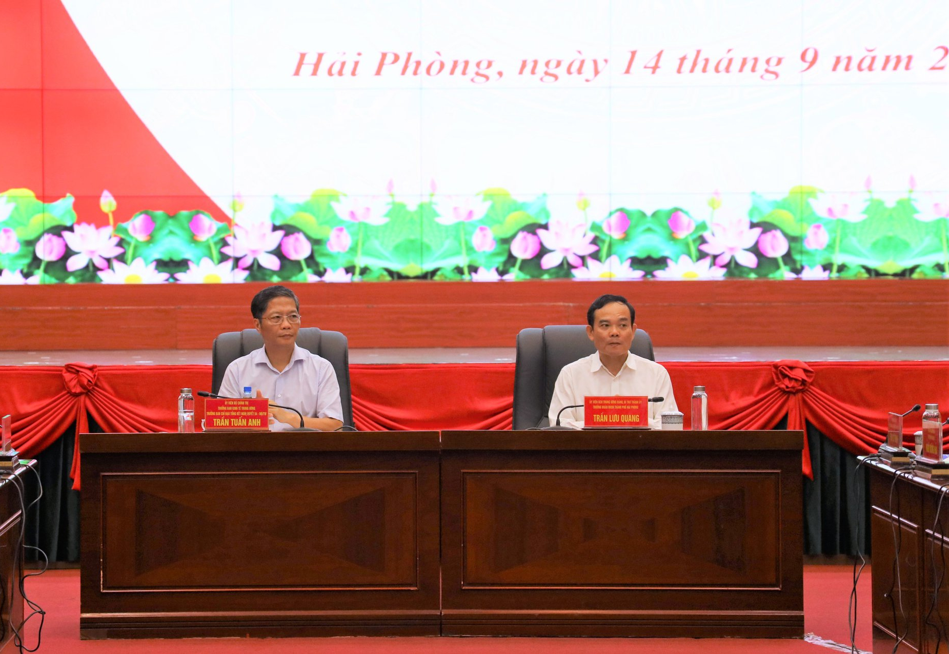 Đề xuất mô hình Trung tâm thương mại tự do