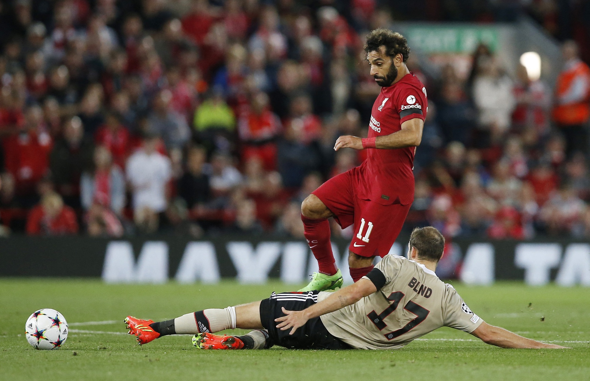 Liverpool thoát hiểm phút 89, Tottenham thua sốc phút bù giờ - Ảnh 2.