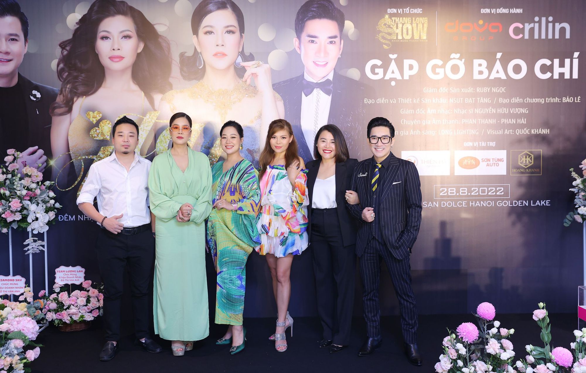 Thu Phương – Ngọc Anh hát lời "Tạ tình"