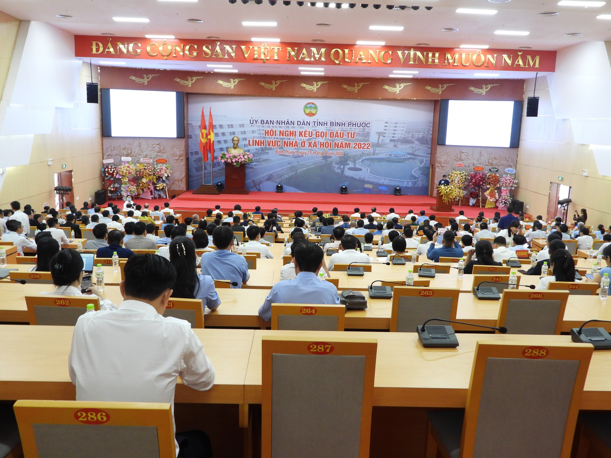 B&igrave;nh Phước mời gọi doanh nghiệp về x&acirc;y nh&agrave; ở x&atilde; hội - Ảnh 2.