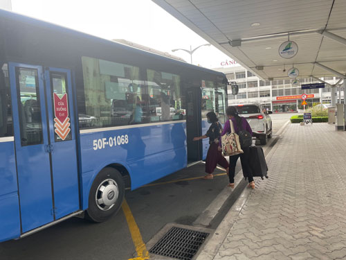 Xe buýt vào sân bay là hợp lý, hợp lẽ