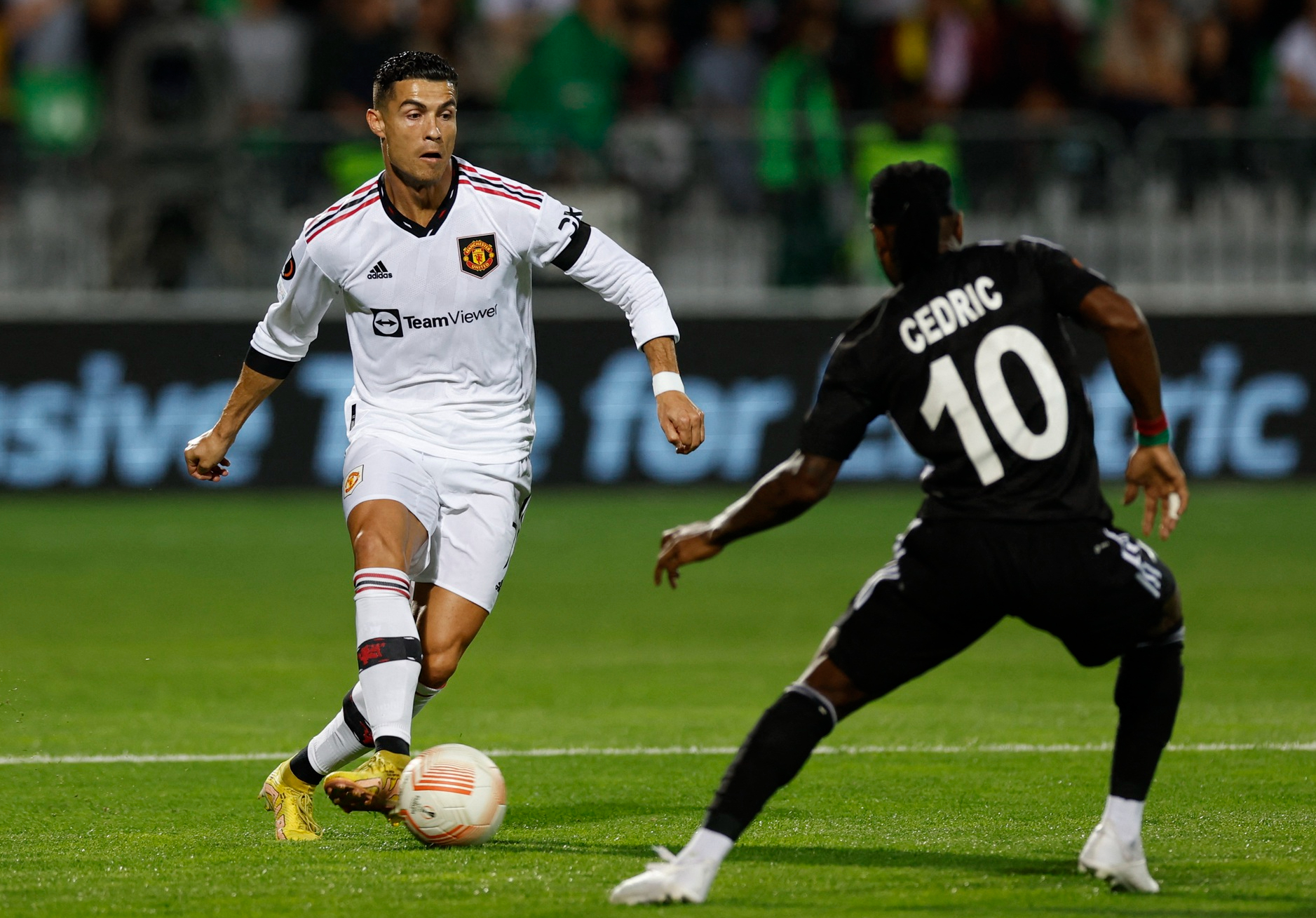 Ronaldo và kỷ lục xé lưới 40 đội bóng ở cúp châu Âu