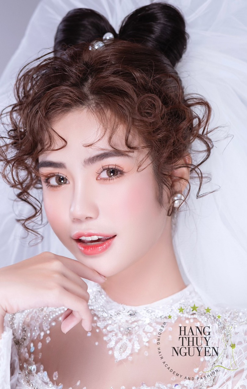 Master Nguyễn Th&uacute;y Hằng: tạo c&aacute; t&iacute;nh cho c&aacute;c th&iacute; sinh Miss Peace Vietnam 2022 - Ảnh 5.