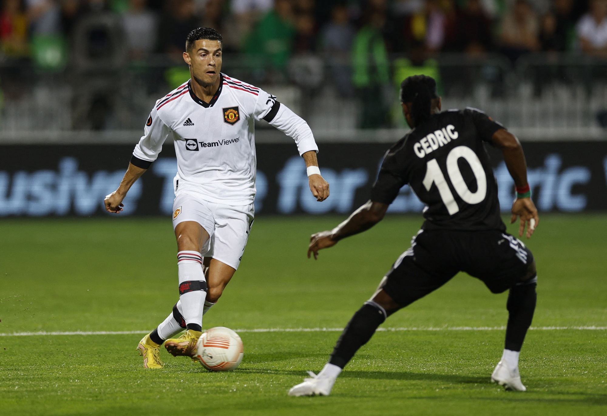Ronaldo và kỷ lục xé lưới 40 đội bóng ở cúp châu Âu - Ảnh 3.