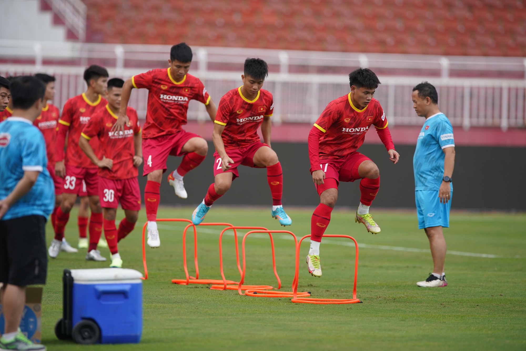 HLV Park Hang-seo: Cầu thủ t&ocirc;i chọn th&igrave; kết quả thi đấu t&ocirc;i sẽ chịu tr&aacute;ch nhiệm! - Ảnh 3.