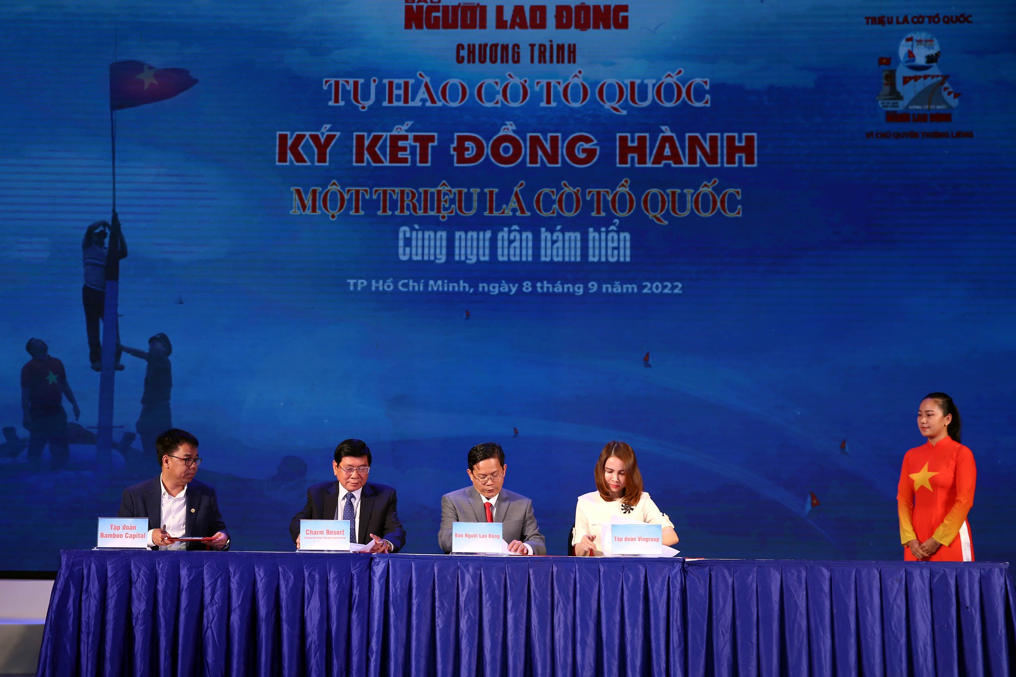 Chương tr&igrave;nh Tự h&agrave;o cờ Tổ quốc: Doanh nghiệp đồng h&agrave;nh với Người Lao Động - Ảnh 1.